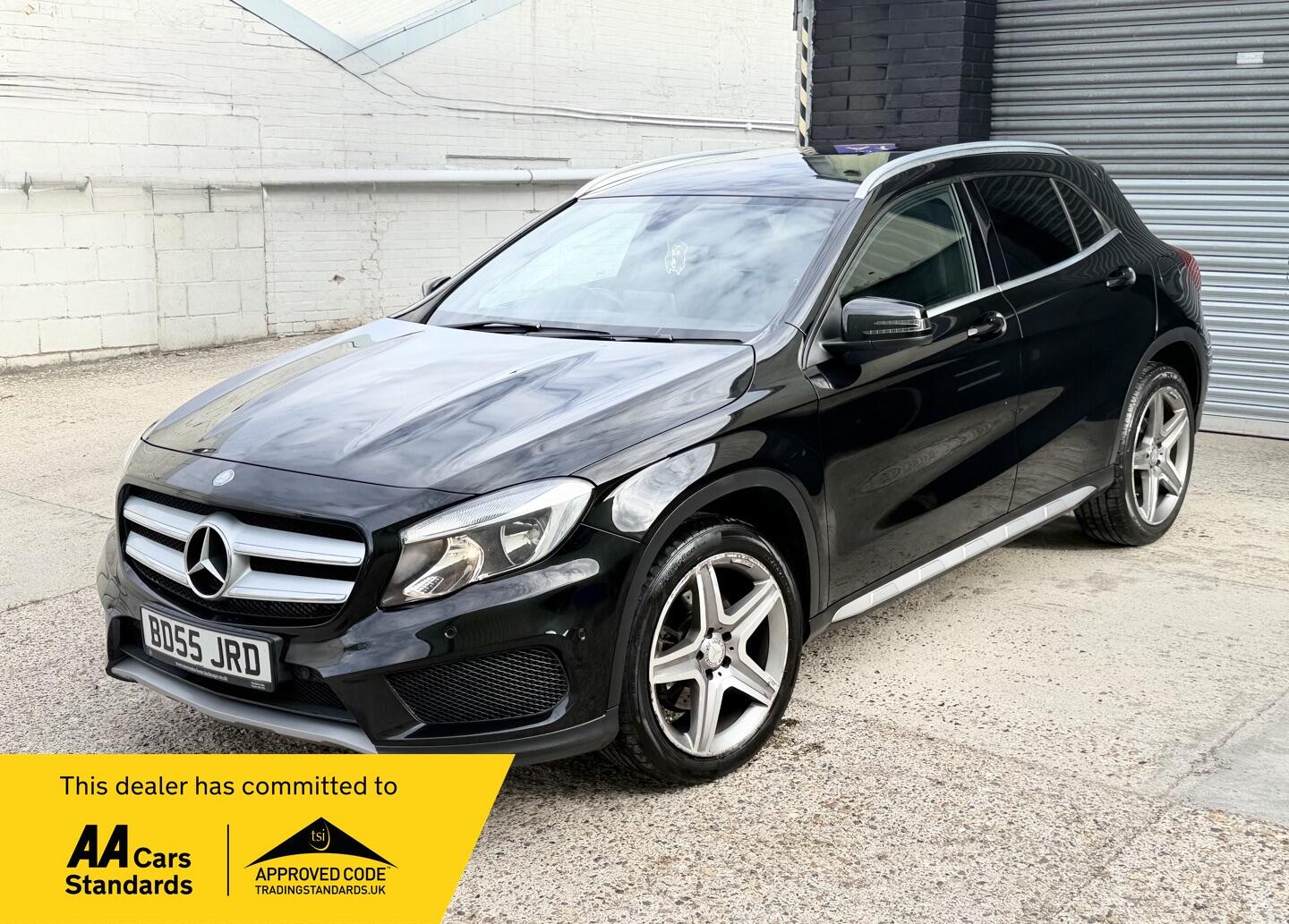 Mercedes-benz Gla Left Side